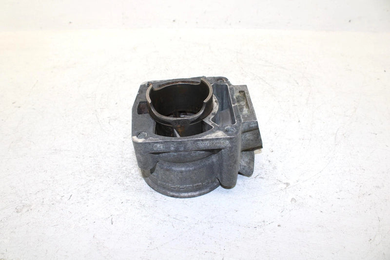 1999 Polaris 500 Xc Oem 70.5mm Bore Cylinder 3021043 SP37