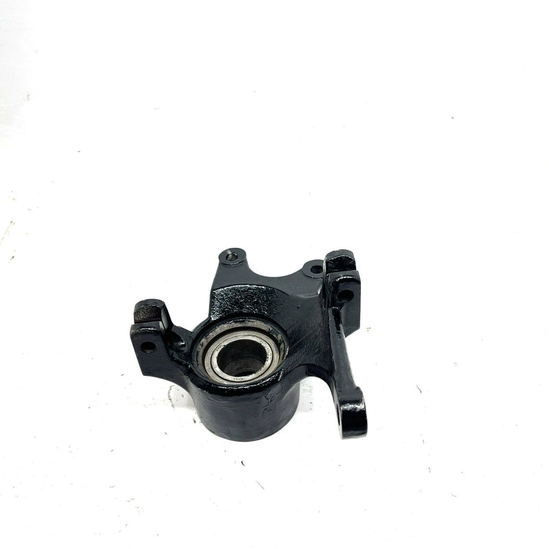 2007 Arctic Cat 700 4x4 Automatic EFI OEM Right Steering Knuckle 0505-576 AA33