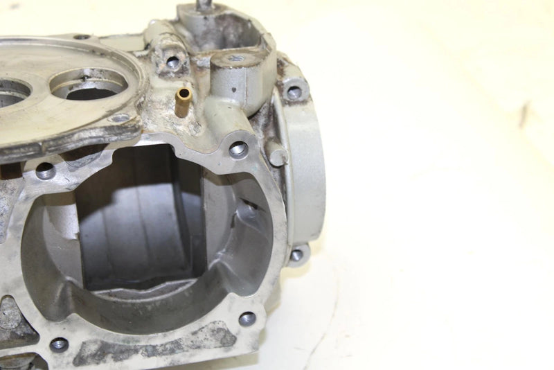 2003 Sea-doo Gti Oem Crankcase 420887199 JS11