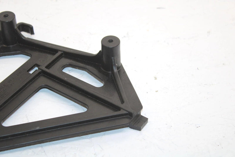 2013 Ski-doo Mxz 800r Oem ECU Mount 512060858 SS73