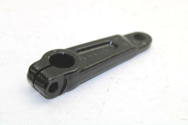 Yamaha OEM Left Spindle Steering Arm 8f3-23851-00-00 SY47