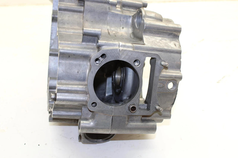  95 Suzuki Quadrunner 250 LT4WD OEM Crankcase 11301-19862 AS17
