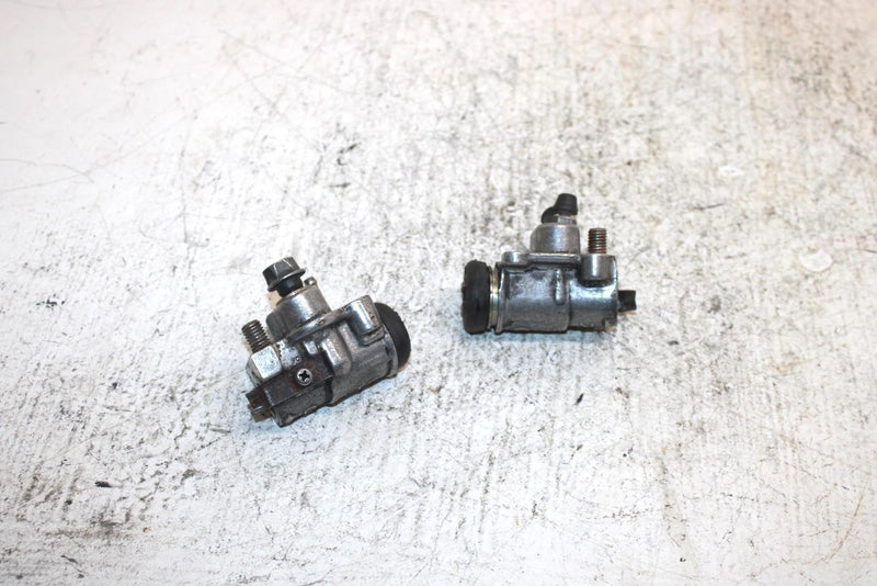 2000 Honda Trx300 Fourtrax 4x4 Oem Front Brake Cylinder Set 45310-HC5-006 AH37