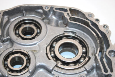 98 Yamaha  Timberwolf 250 Yfb250uk Oem Crankcase Half 4BD-15100-10-00 AY37