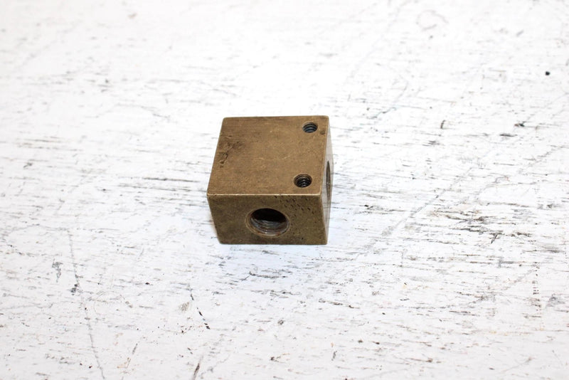 1997 Polaris Sport 400l Oem Brake Tee Fitting 7052103 AP214