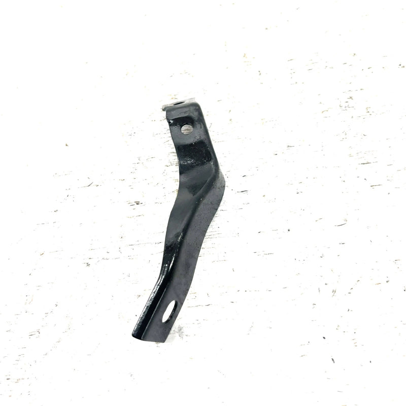 84-87 Suzuki Quadrunner 185 OEM Front Left Fender Bracket 53243-18901 AS33