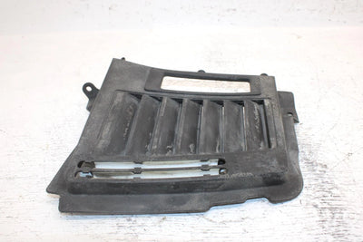 1997 Yamaha Venture Tr Oem Right Louver 8X9-77132-00-00 SY15