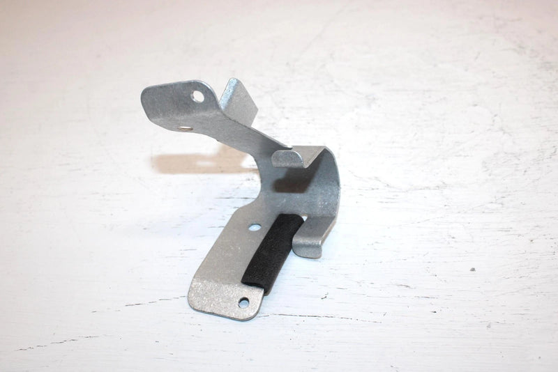 2002 Ski-doo Mxz 500 Oem Hose Support Bracket 518322699 SS16