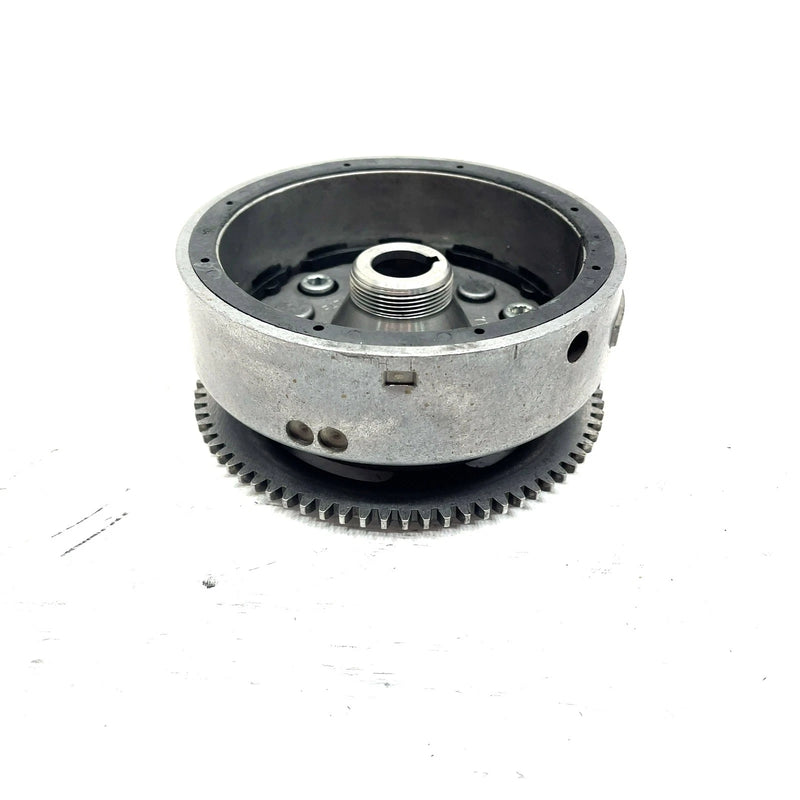 2005 Arctic Cat 650 4x4 V2 OEM Flywheel 3201-183 AA39
