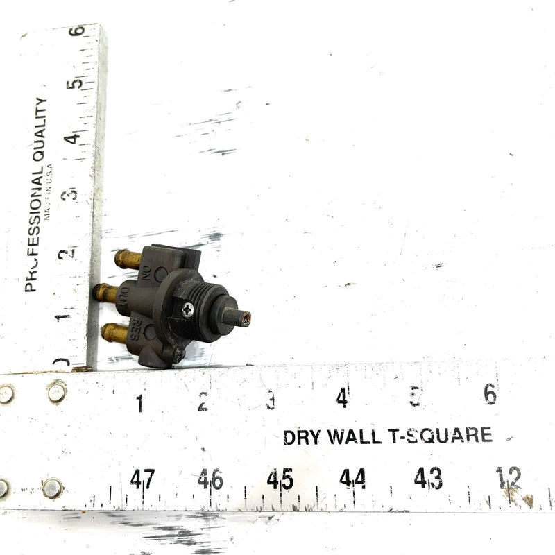 00-01 Yamaha WaveRunner GP1200 OEM Fuel Petcock 66V-24500-01-00 JY28