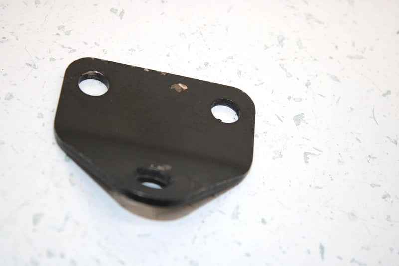 86 Honda Fourtrax  Trx125 A Oem Engine Hanger 50351-VM6-000 AH7