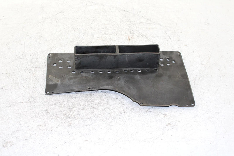 1999 Yamaha Vmax 600 Sx Oem Airbox Plate 8CH-14477-00-00 SY5