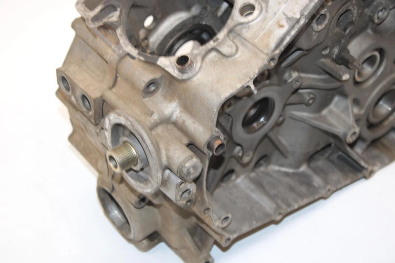 03 Arctic Cat 400 Fis Auto Trans Oem Crankcase 3402-580 AA9