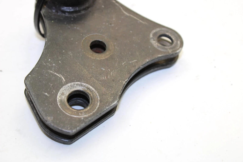 2006 Yamaha Apex Rtx Oem Front Torque Arm Mount 8FU-47415-10-00 Q2631