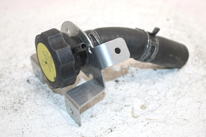 07 Arctic Cat F1000 Efi Oem Filler Neck and Bracket Set 1670-848 4606-944 SAS13