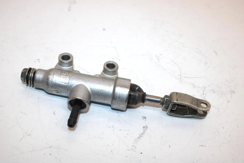 18 Polaris Sportsman 450 Ho Oem Rear Brake Master Cylinder 1912301 AP54