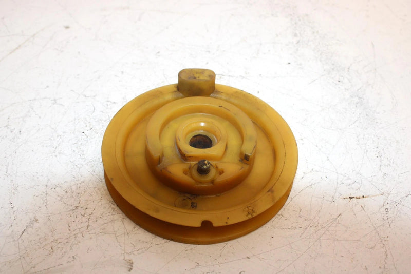 92 Polaris Indy 440 Oem Starter Recoil Reel 3083377 SP48