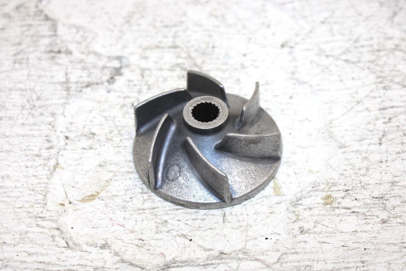 1997 Yamaha Vmax Sx 700 Triple Oem Water Pump Impeller 8CH-12451-00-00 SY10