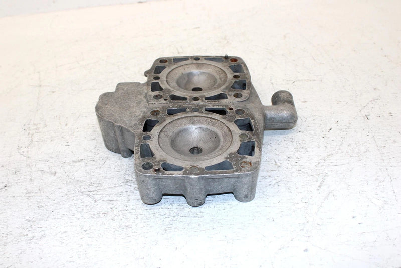 1987 Yamaha Exciter 570 L/c Oem Cylinder Head 82M-11111-00-00 SY18