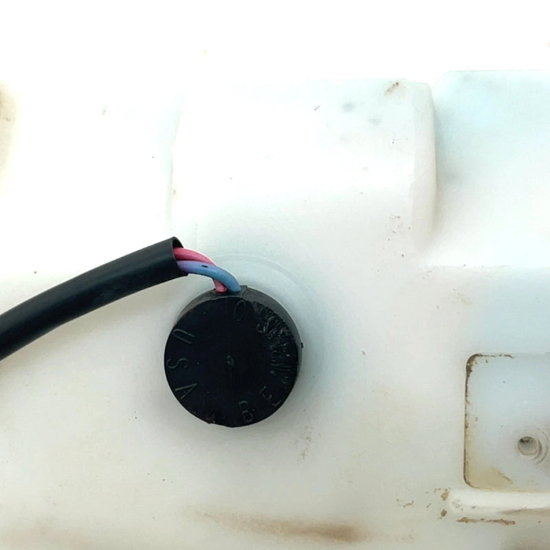 2002 Polaris Trail Blazer 250 OEM Oil Tank W/Sensor 5431793 AP224