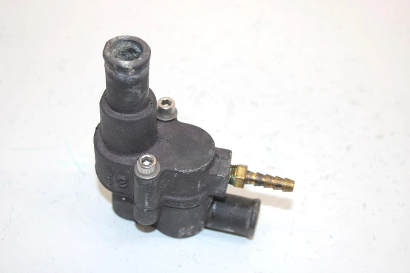 93 Polaris Sl 750 Oem Thermostat Housing 5130956 5130957 JP25