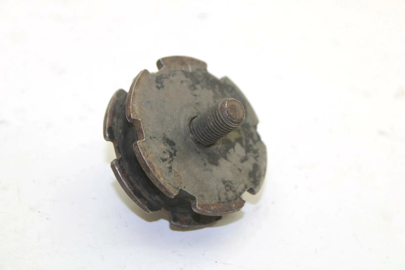 Yamaha OEM Engine Motor Mount Damper 8n8-21486-00-00 Q1726