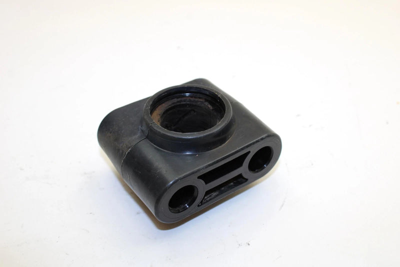 Suzuki  OEM Steering Column Stay Housing Bracket 51670-24500 Q1854