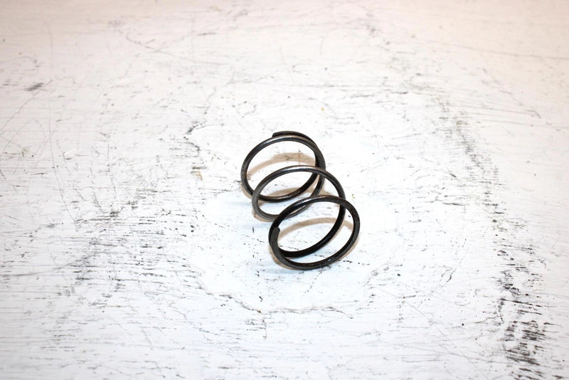 2001 Polaris 800 Le Oem Reverse Spring 7041888 SP22