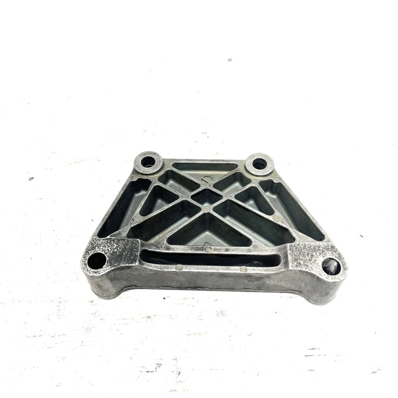 01-05 Yamaha WaveRunner XLT1200 OEM Exhaust Pipe Bracket 66V-14782-00-94 JY30