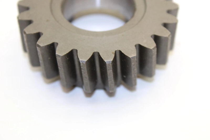 2004 Yamaha Vk540 Oem 5th Pinion 22T Gear (NOS) 83R-17151-00-00 SY101