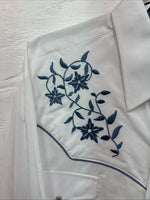 New Men’s ELY Cattleman White Blue Embroidered Long Sleeve Pearl Snap XL J-40