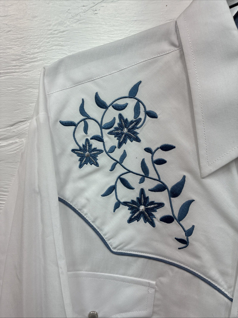 New Men’s ELY Cattleman White Blue Embroidered Long Sleeve Pearl Snap XL J-40