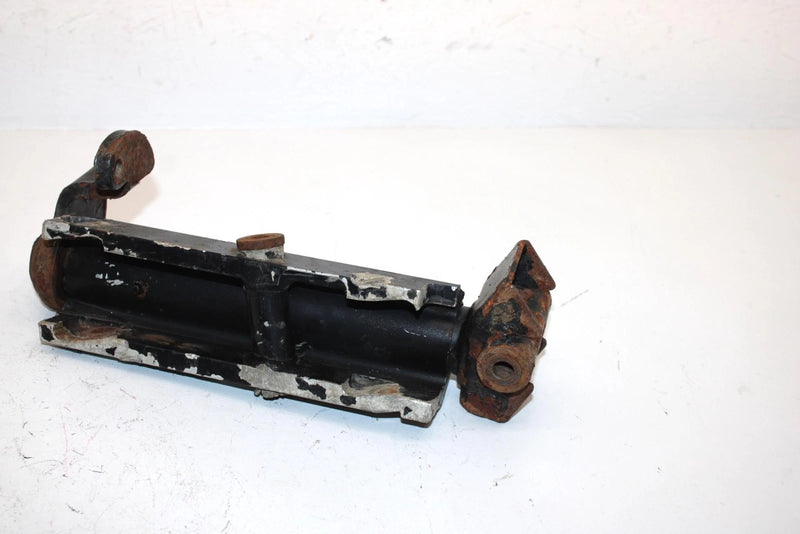 98 Arctic Cat Zrt 600 Oem Right Spindle Housing 0703-424 SA75