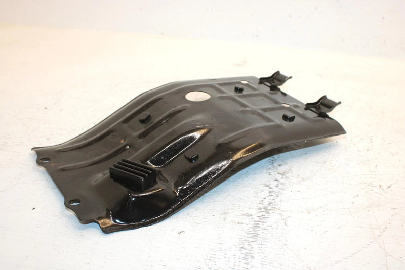 1986 Honda Trx 350 A Fourtrax 4x4 Oem Lower Fuel Tank Guard 17540-HA7-770 AH43
