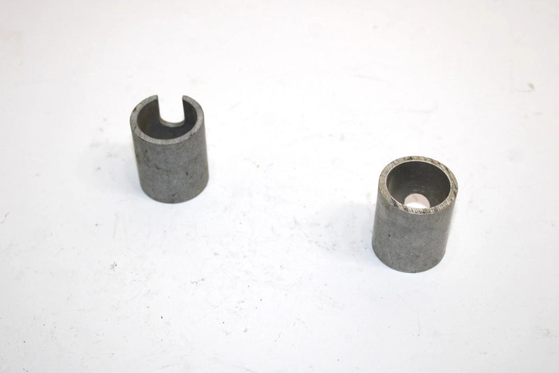 Ski-doo Oem Outer Rear Axle Spacer Pair (Slot) 503189809 Q4828