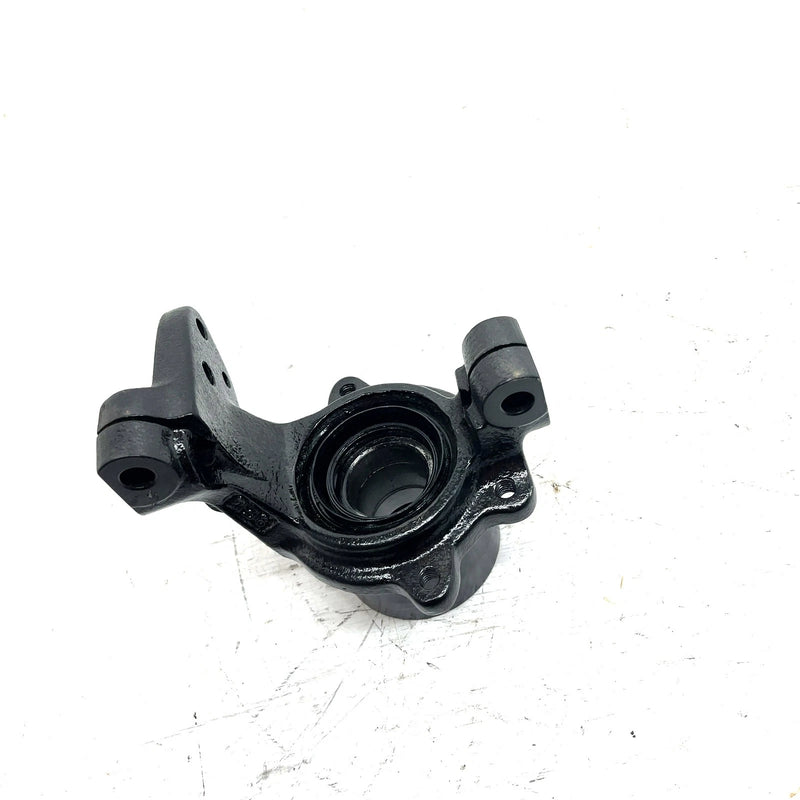 96-02 Suzuki King Quad 300 4x4 OEM Right Steering Knuckle 51231-39D00 AS34