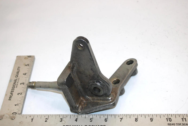 96 Yamaha  Timberwolf 250 2wd Oem Left Steering Knuckle 4KD-23501-00-00 AY45