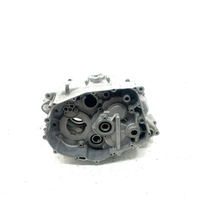 1996 Yamaha Big Bear 350 YFM350FW 4x4 OEM Crankcase 1YW-15100-07-00 AY55