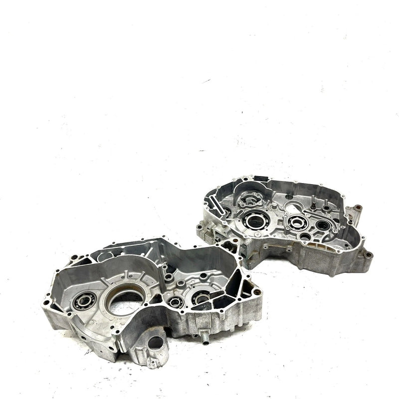 93-95 Kawasaki Bayou 400 KLF400B 4x4 OEM Crankcase 14001-5308 AK32