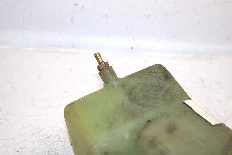 87 Polaris 400 Oem Oil Tank 5430921 5430695 SP63