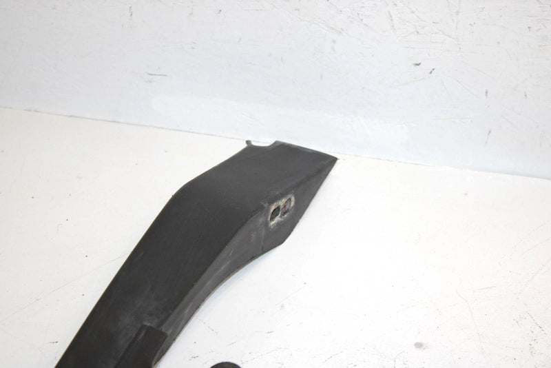 90 Yamaha Exciter Oem Rear Bumper W/Cover 87F-77541-00-00 87F-77542-00-00 SY3