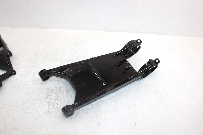 1991 Polaris Trail Boss 350l Oem Swingarm W/Guard 1040166 1580090 AP172