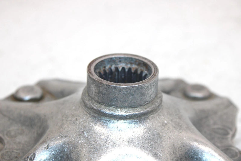 1985 Honda Atc 110 Oem Rear Wheel Hub 42410-958-671 AH68