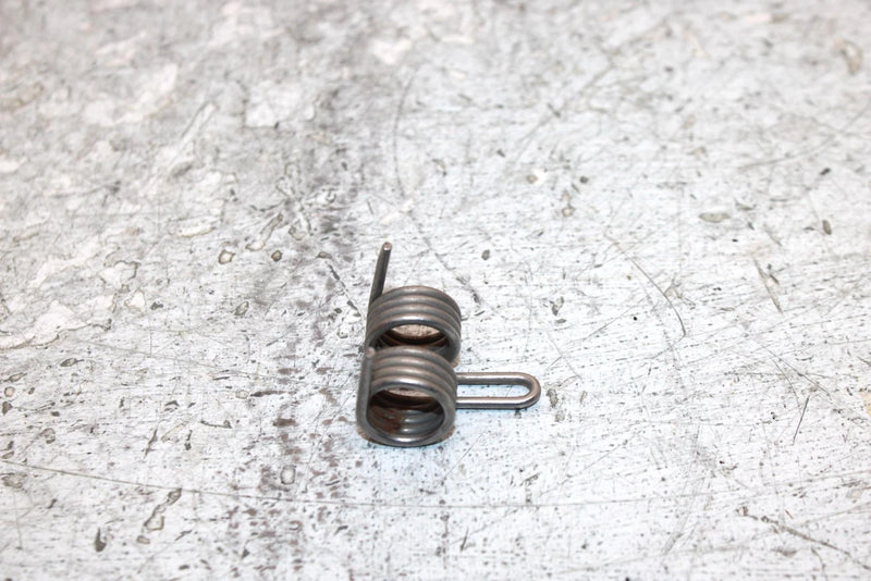2006 Polaris Sportsman 500 Oem Passenger Seat Spring 7041623 AP186