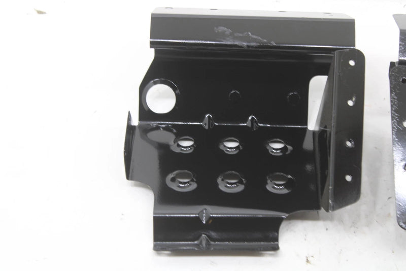 1985 Yamaha Enticer 340 Oem Foot Rest Set 8Y2-21910-01-00 SY132