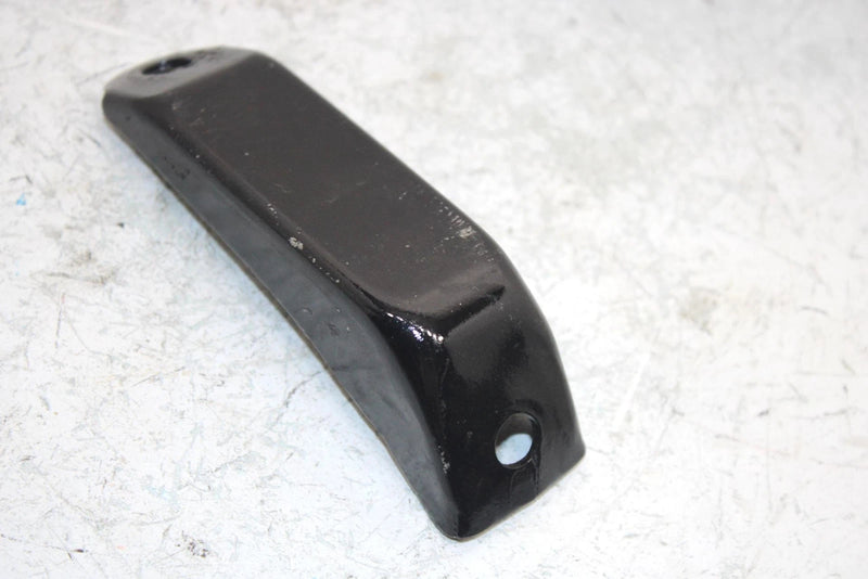 86 Honda Trx 350 A Fourtrax 350 Oem Rear Fender Bracket Blk 81302-HA7-670 AH25