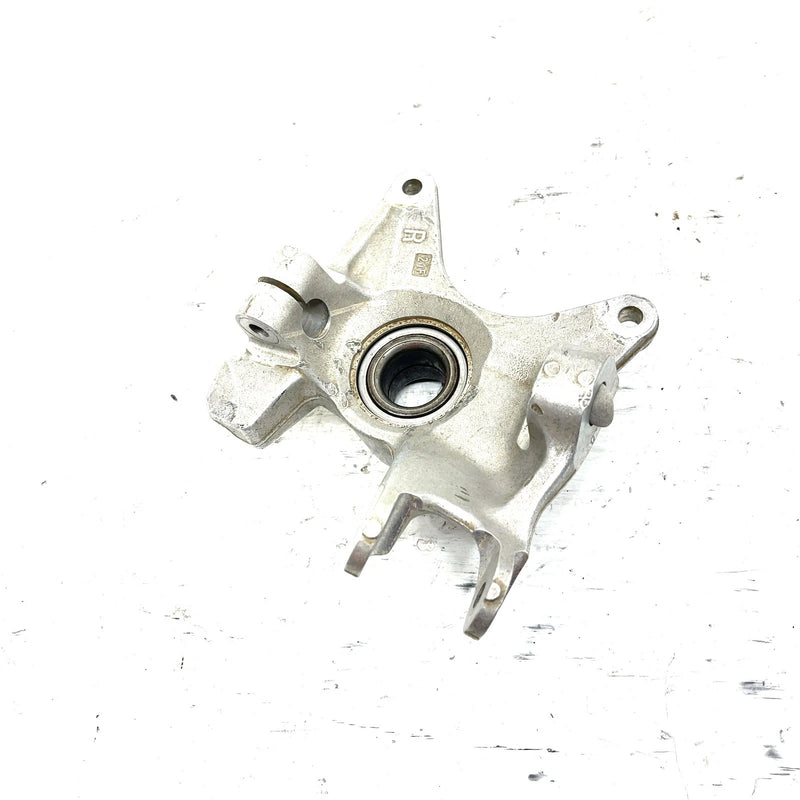20-22 Can-Am Defender HD10 OEM Front Right Knuckle 706203097 XB0.1