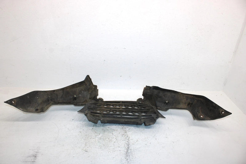 2019 Honda Trx500fe2ac Oem Front Bumper Cover 81170-HR4-A20ZA AH12