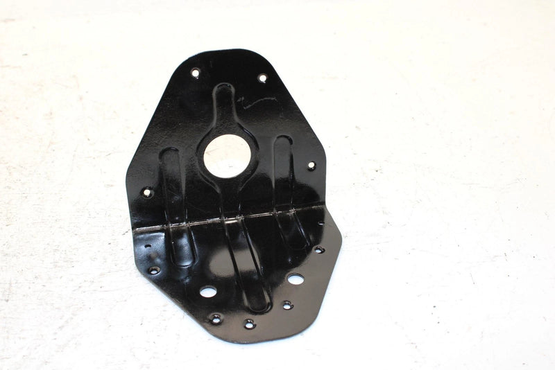 1995 Yamaha Vmax 600 Le Oem Skid Bracket Set 8CL-21910-00-00 SY21