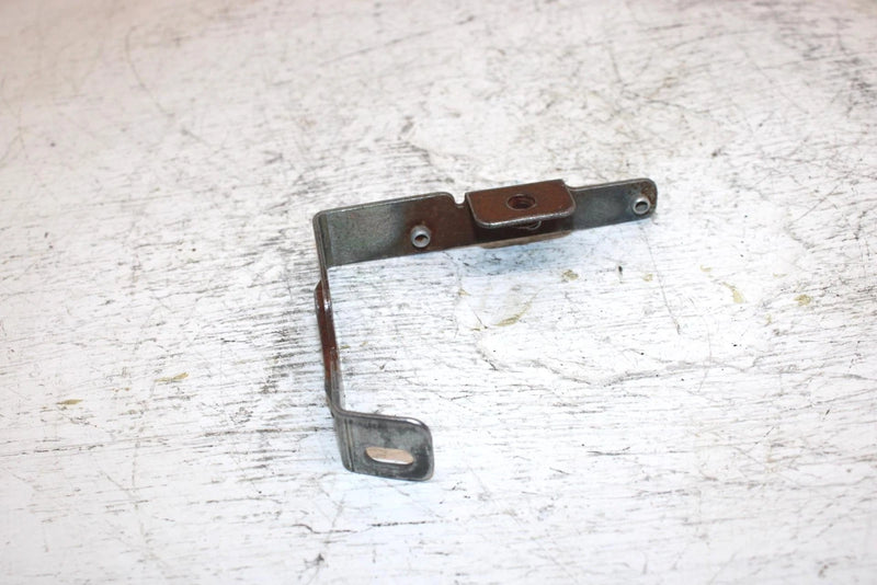 1996 Ski-doo Formula Stx 583 Oem Right Hood Hinge Bracket 517273200 SS25